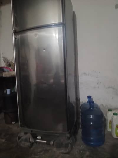 full size Refrigerator and freezer