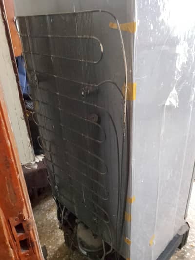 Dawlance Refrigerator – Good Condition