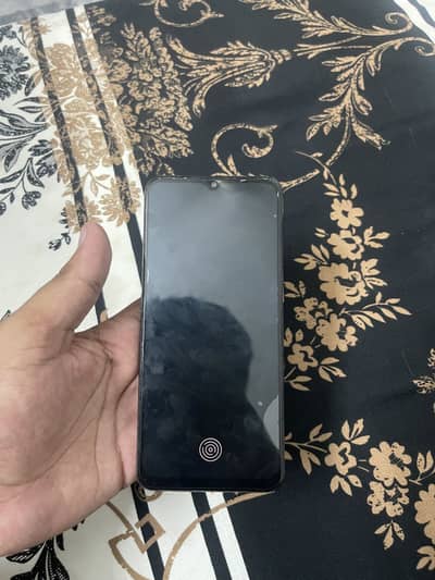 I am selling oppo f15 8/128 condition 10 by 9