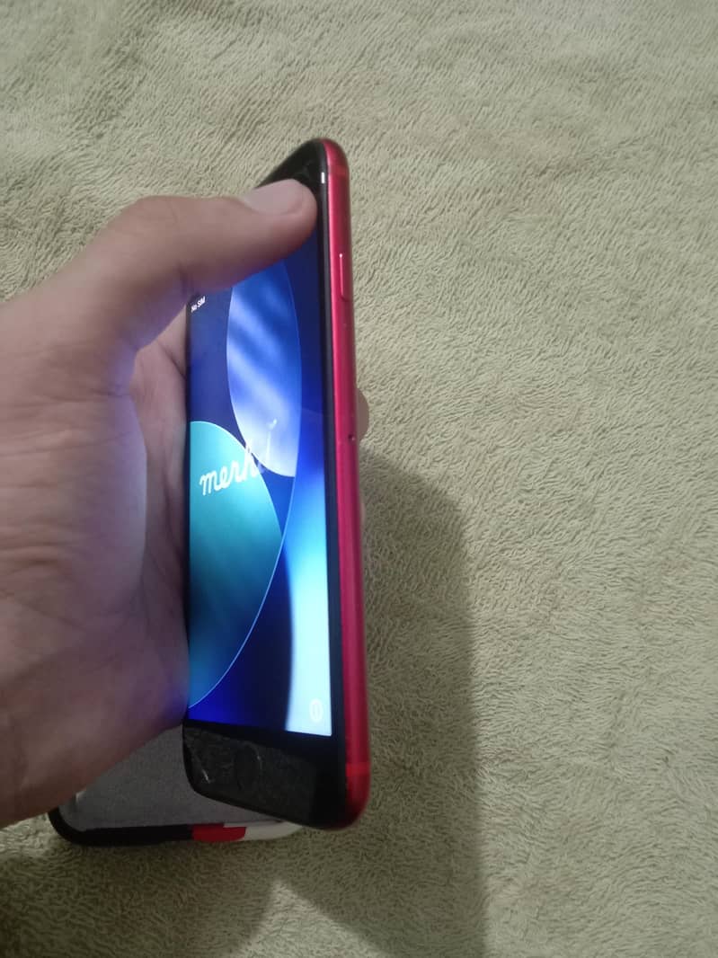 Apple iPhone SE 6
