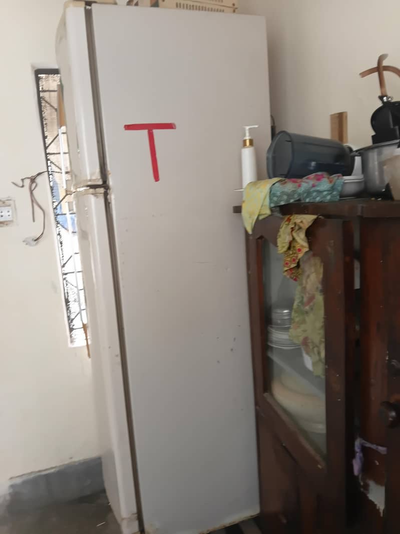 refrigerator 2