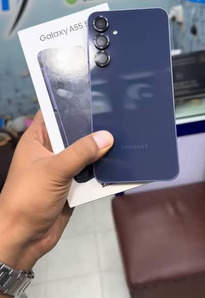 Glaxy A55 5G Full Box Official PTA 10/10 Lush Condition