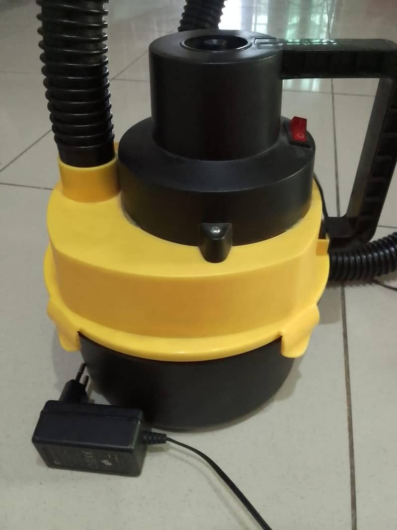 Vacuum cleaner 0