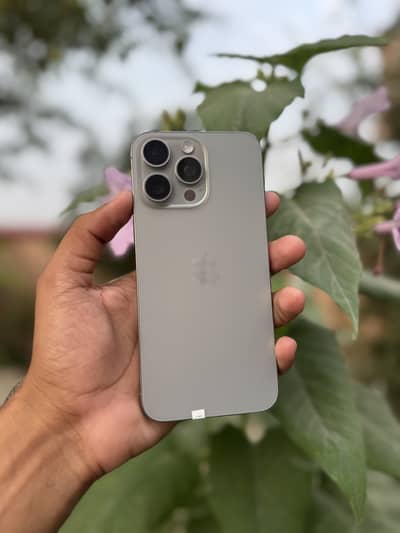 Apple iPhone 15 Pro Max