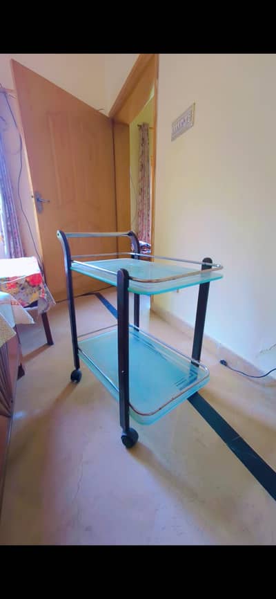 Tea trolly for sale