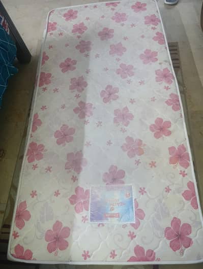Diamond Citi foam mattress for sale in very good condition