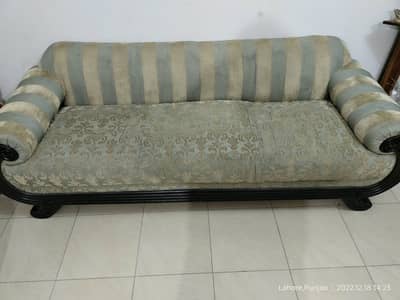 Luxury Sofa Set – Modern & Stylish Living Room Furniture