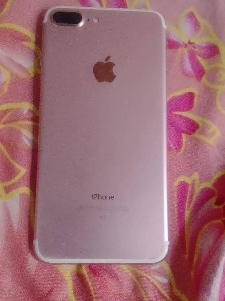 Apple iPhone 7 Plus 0