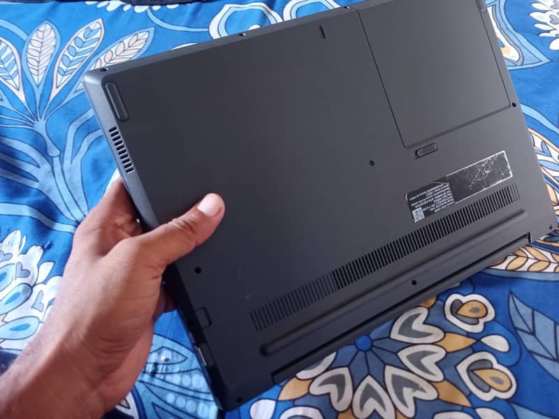 Laptop 4