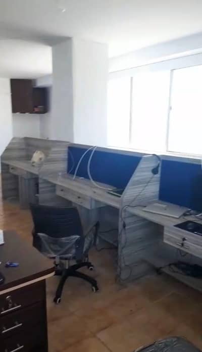 14 seats call center  shahrah Faisal near Mazaaj Hotel 03368087342