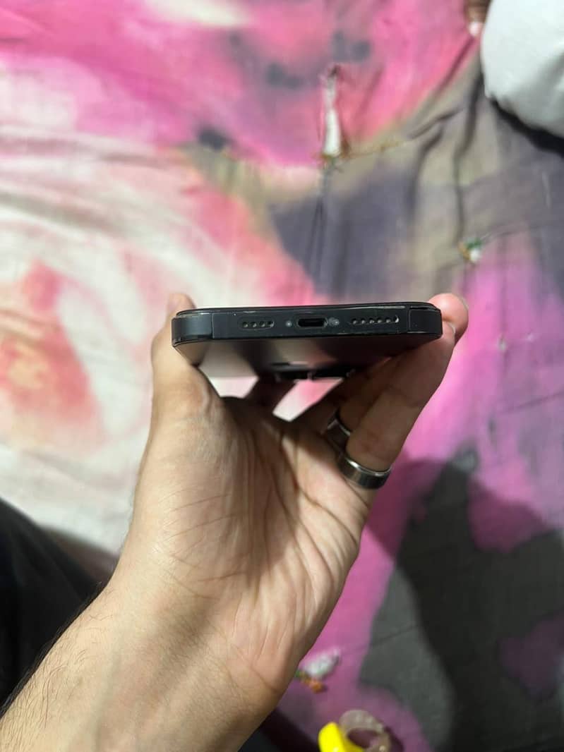 iphone 14 pro max 6