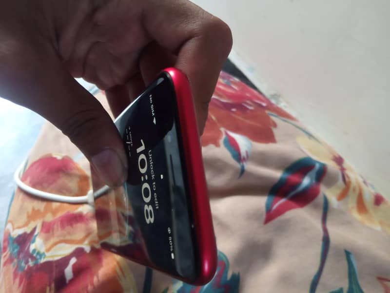Apple iPhone 8 0