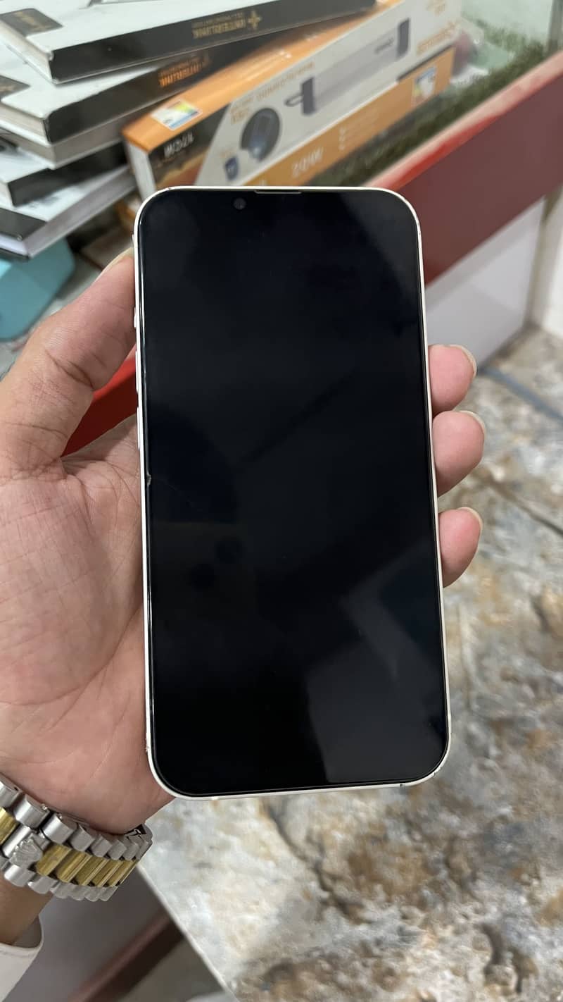 Apple iPhone 13 3