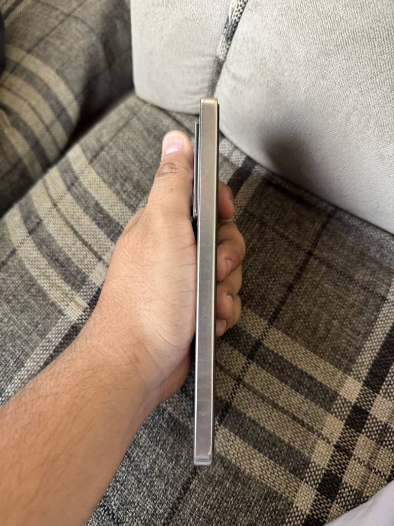 Infinix Note 40 2