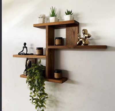 Wooden artificial arts for home decorations