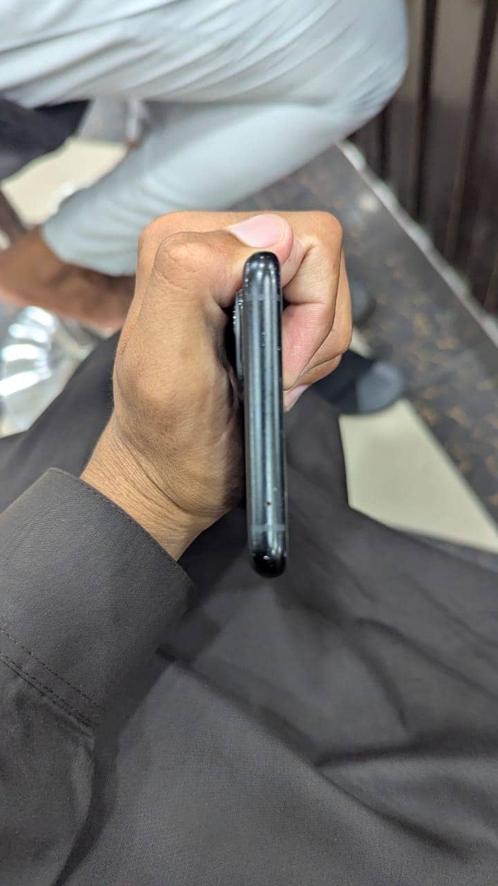 One Plus 9 Pro 3