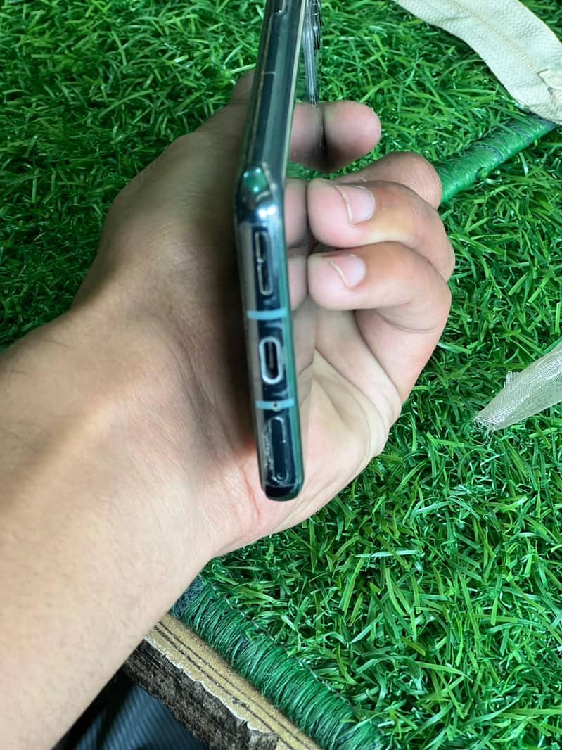 One Plus 9 4