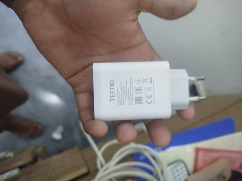 Tecno CAMON 20 10
