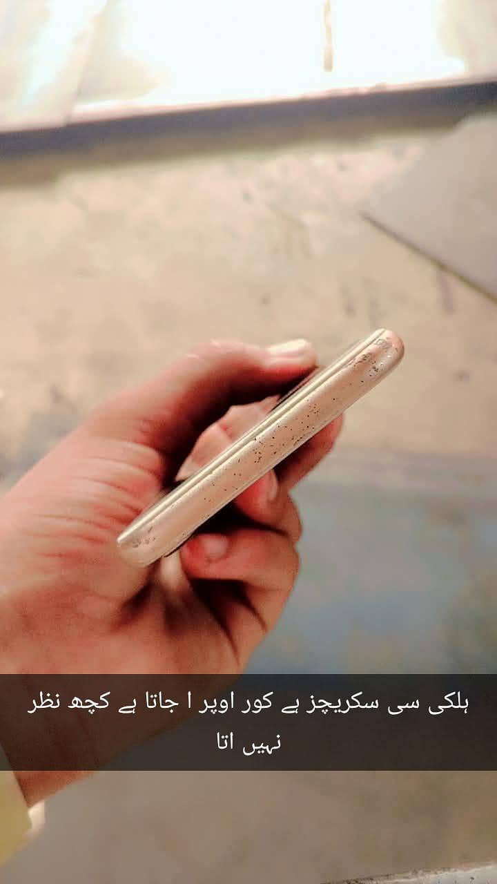 Apple iPhone 8 3
