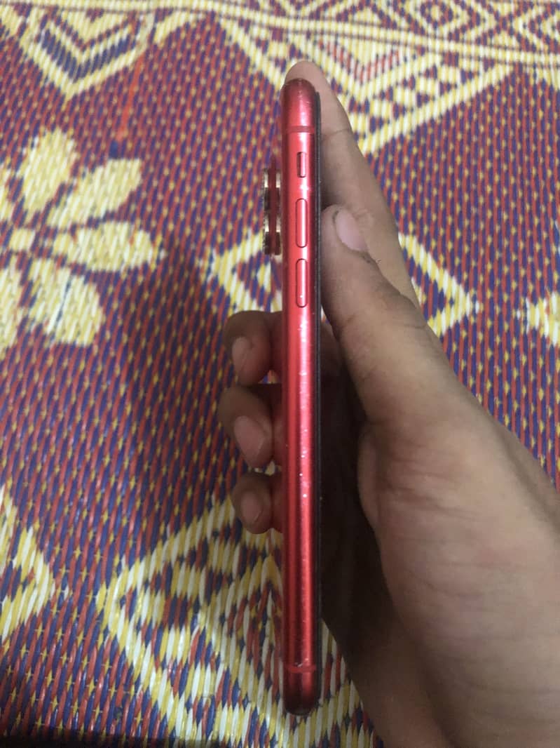 Apple iPhone 11 2