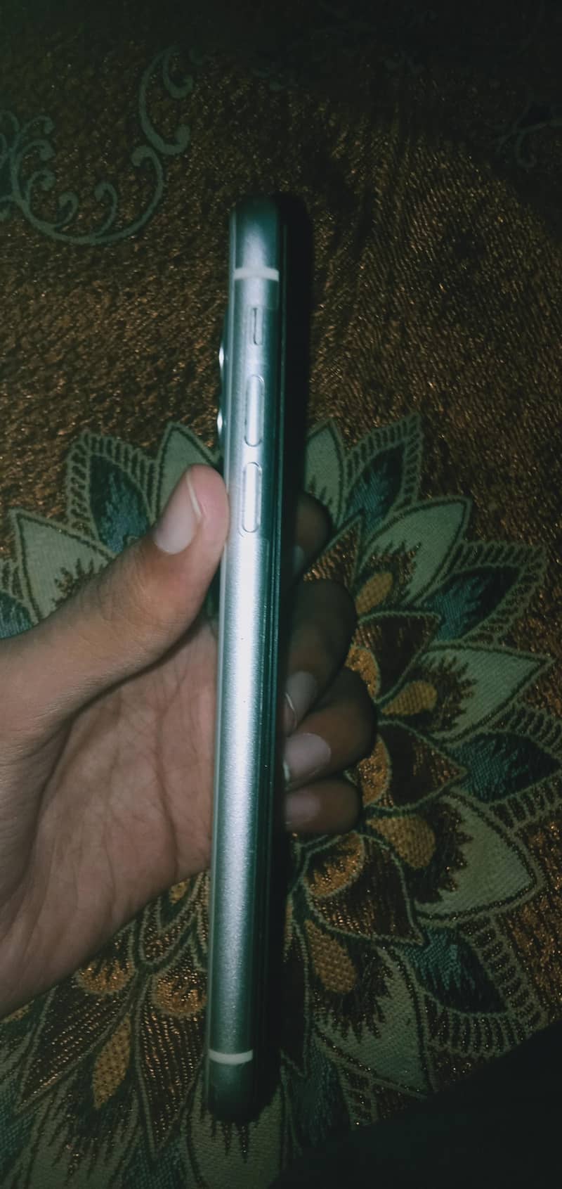 Apple iPhone 11 3