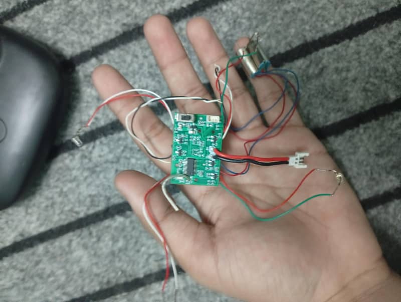 drone kit (receiver and remote) 0
