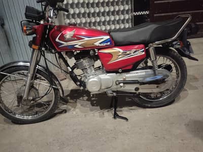 Honda 125 model 19/20 dacuments clear biomatric available