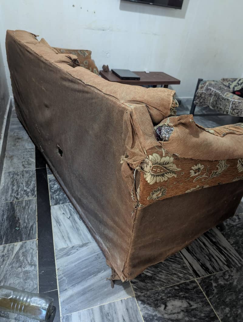 5 seater Sofa Set 1