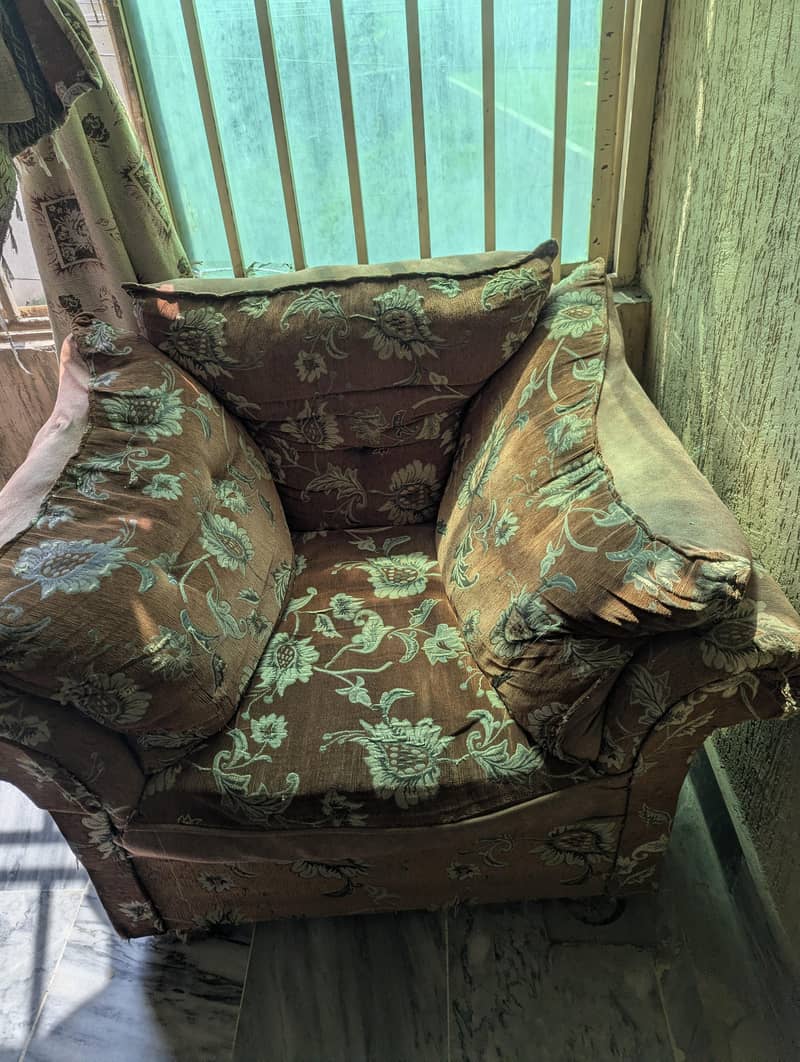 5 seater Sofa Set 2