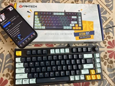 Fantech Atom 81 (Mizu Edition) (Red Switches)