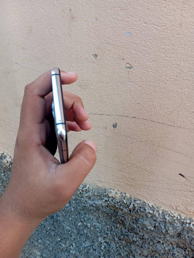 One Plus 7T 3