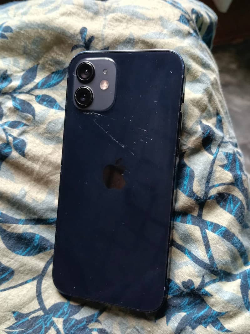 Iphone 12 simple 4
