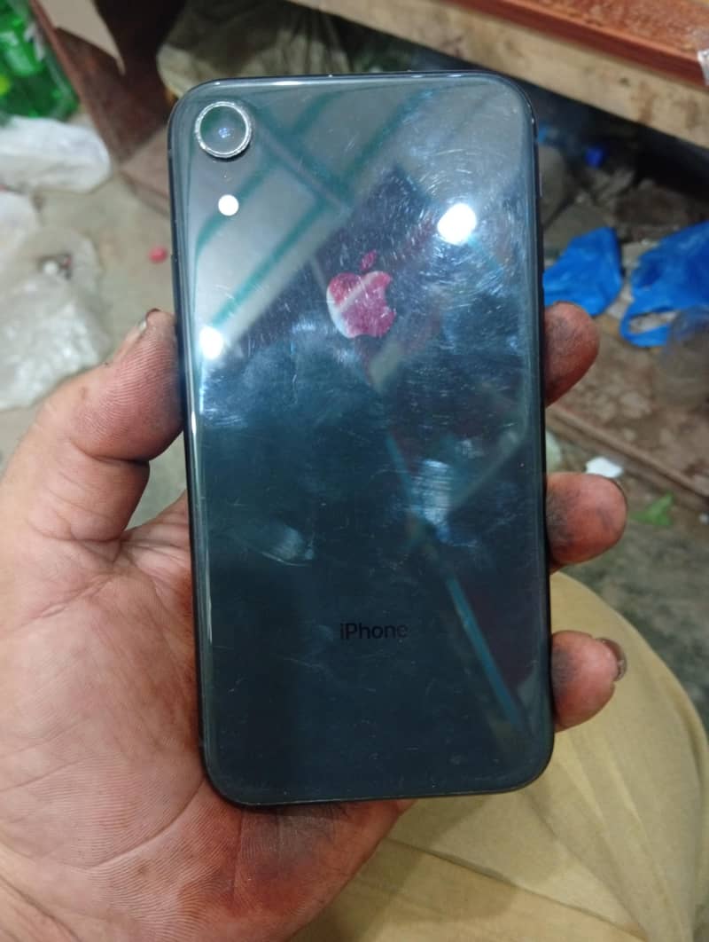 Apple iPhone XR 2