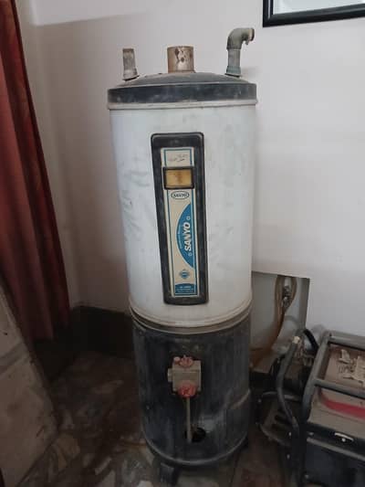 Sanyo Geyser for sale