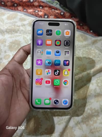 Apple iPhone 15 plus