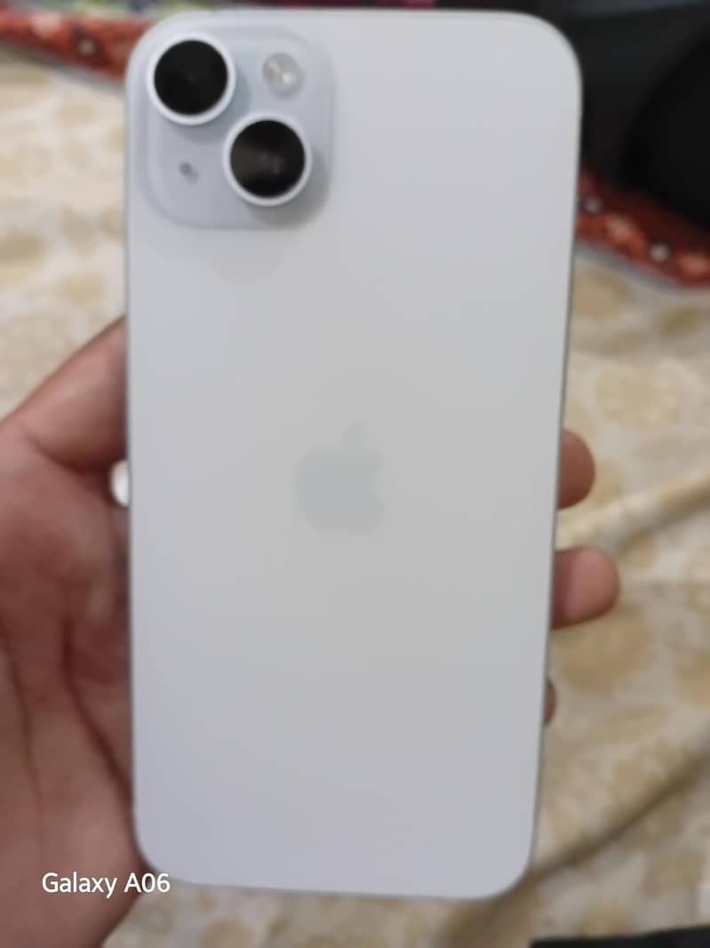 Apple iPhone 15 plus 2