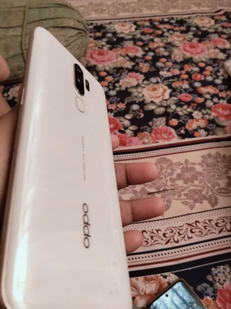 OPPO A5 1