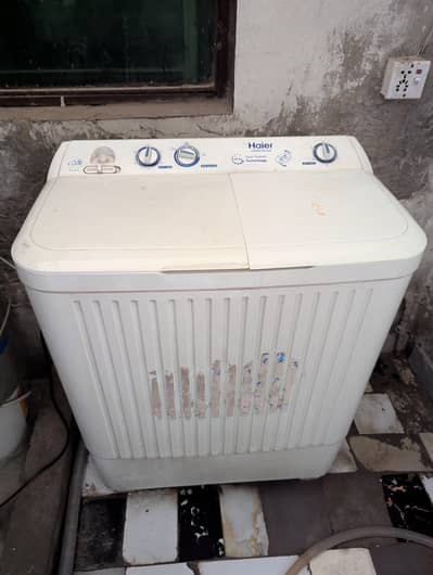 Haier HWM100-AS Washing Machine and Dryer