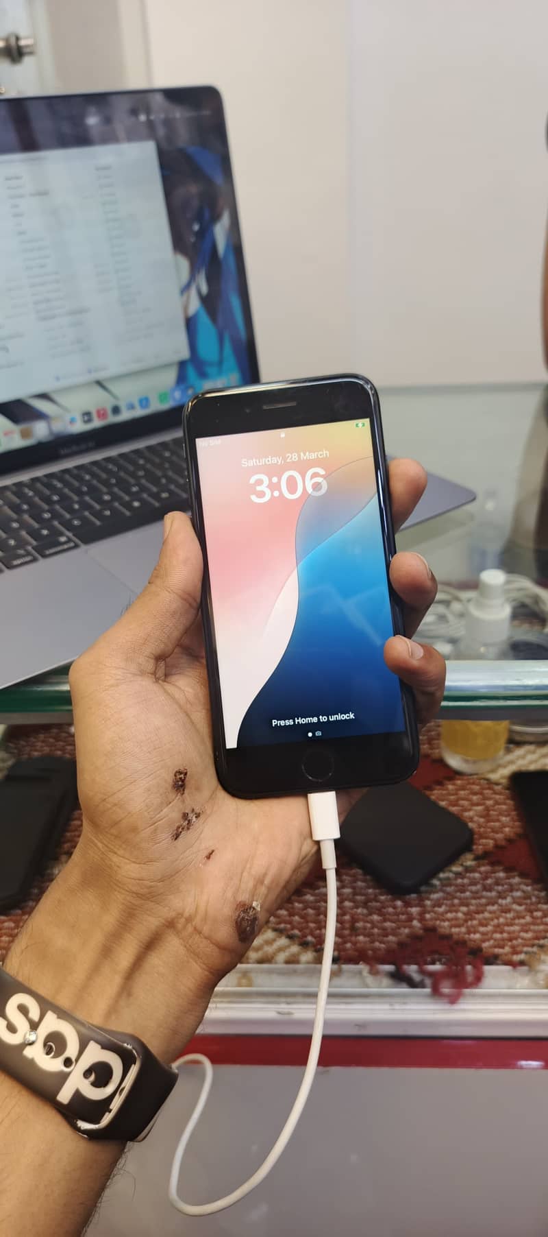 Apple iPhone SE3 2