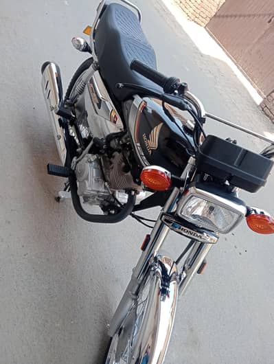 125 2026 model self start