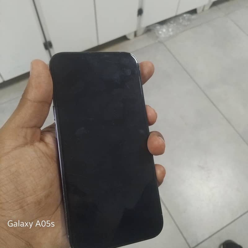 Apple iPhone 13 Pro 4