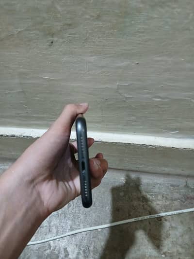 Urgent Apple iPhone 11 for sale
