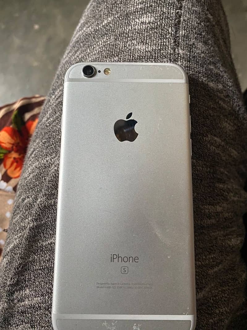 Apple iPhone 6S 0