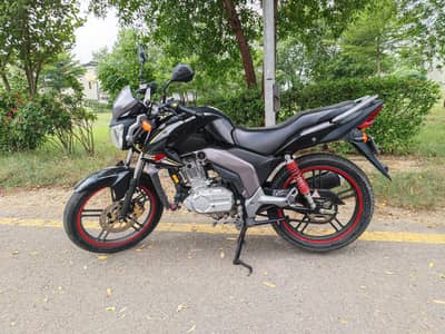 Sazuki GSX 125