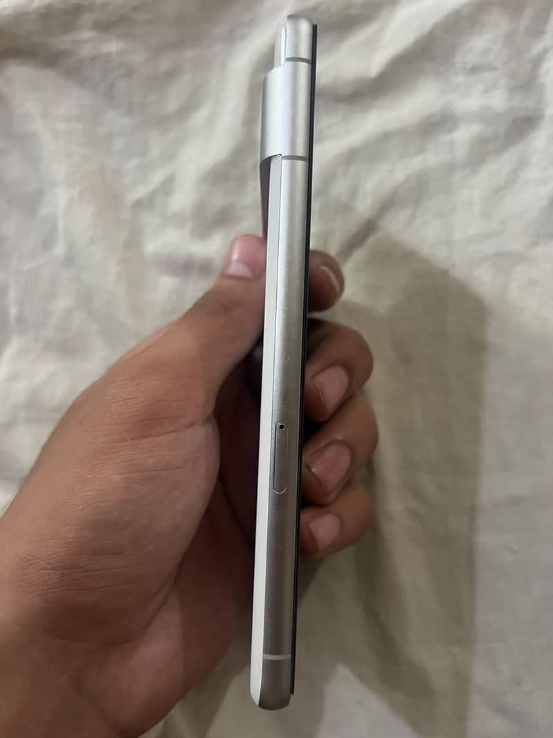 Google Pixel 7 2