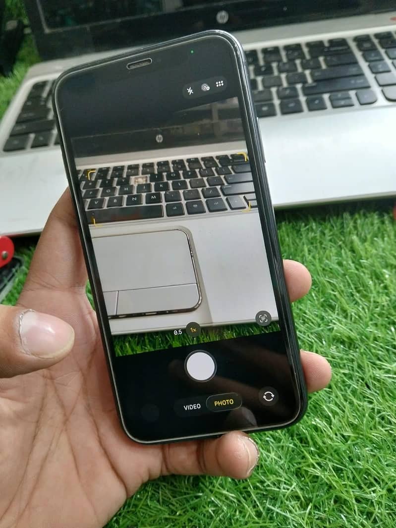 Apple iPhone 11 2