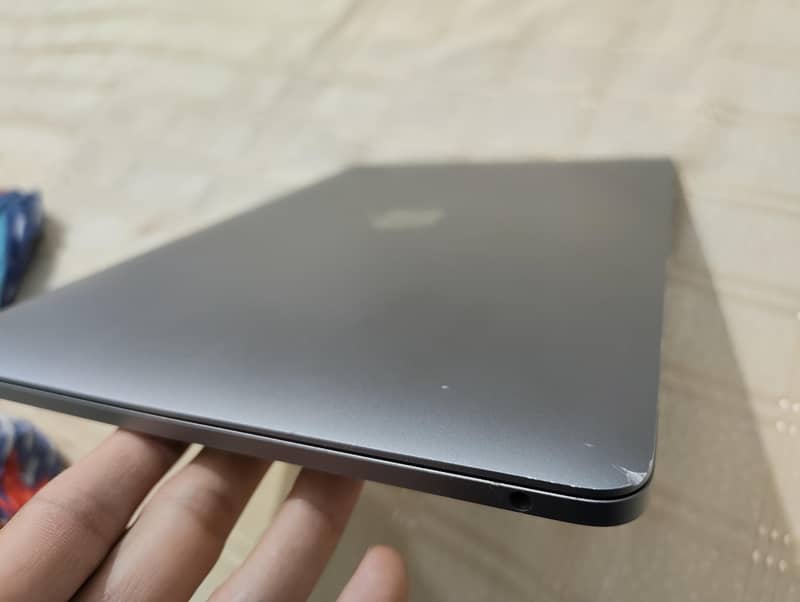 Macbook Pro M2 4