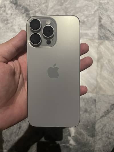 Apple iPhone 15 Pro Max