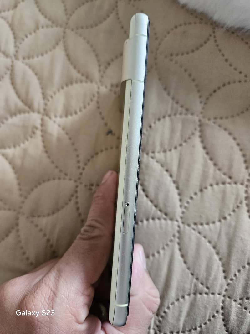 Google Pixel 7 3