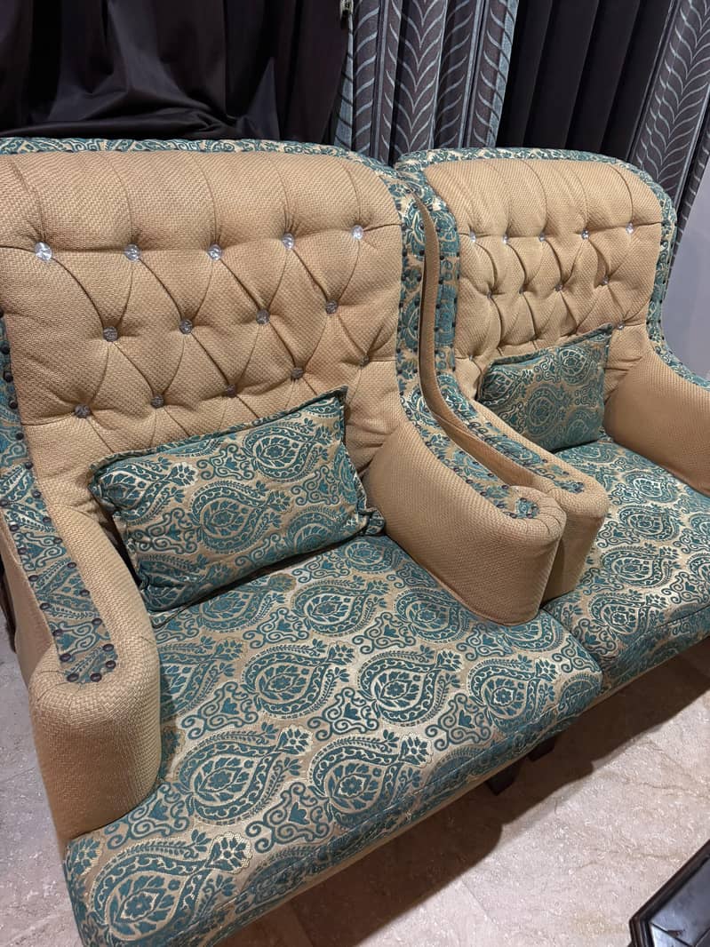 Sofa Set with cushions 2
